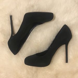 Black Suede Sergio Rossi Pumps / Heels